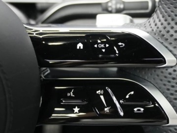 Mercedes GLE V167 SUV Facelifting 3.0 450d 367KM 2026 MERCEDES-BENZ GLE 450 d 4-Matic AMG Line 3.0 (367KM) 2026, zdjęcie 8