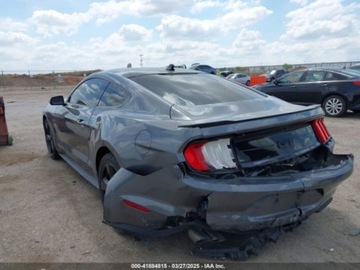Ford Mustang VI Mach 1 5.0 Ti-VCT 460KM 2021 Ford Mustang GT Premium Fastback 2021 5.0l 5.0 Benzyna 460KM, zdjęcie 3