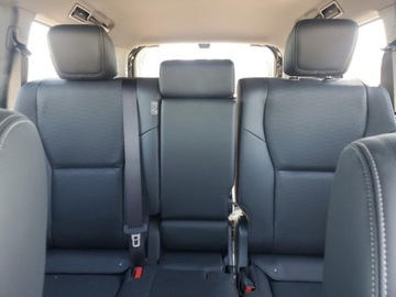 Toyota Land Cruiser VIII 2024 Toyota Land Cruiser 2024, 2.4 HYBRID, od ubezpieczalni 2.4 Hybryda 326KM, zdjęcie 8