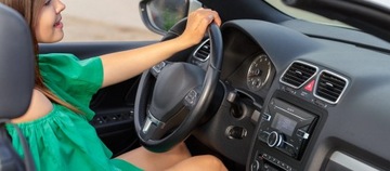 Автомобильная магнитола Sony DSX-B700 2DIN Bluetooth VarioColor - Розетка Carhifi24