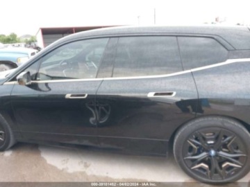 BMW 2023 BMW iX M60, 2023r., 4x4, zdjęcie 7