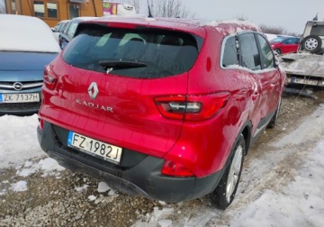 Renault Kadjar Crossover 1.2 Energy TCe 130KM 2016 Renault Kadjar I rej. 2017r, SALON POLSKA. Uszkodzony prawy przod. Poobija, zdjęcie 3