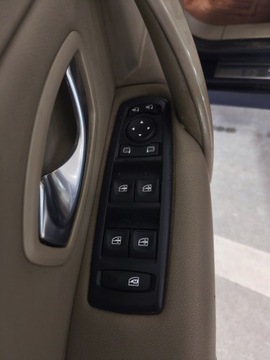 Renault Laguna III Grandtour 2.0 dCi 150KM 2009 Renault Laguna 2.0 dCi Privilege 2009, zdjęcie 8