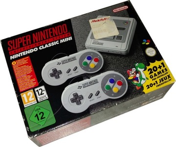 SNES CLASSIC MINI / UŻYWANY / NINTENDO / W PUDEŁKU