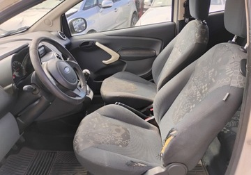 Ford Ka III 1.2 Duratec 69KM 2009 Ford KA 2009r, 1.2 Benzyna. Delikatnie uszkodzony przod. Jezdzi. 1.2 70KM, zdjęcie 6