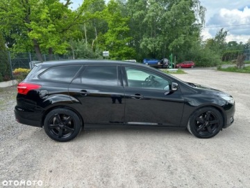 Ford Focus III Kombi Facelifting 1.6 TDCi 115KM 2014 Ford Focus Ford Focus 1.6 TDCi DPF Titanium 1.6 Diesel 115KM, zdjęcie 7