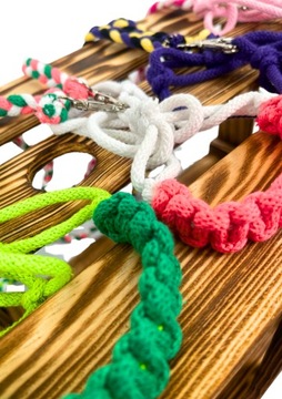 Недоуздок плюс поводья - лошадь на палке - разные цвета.