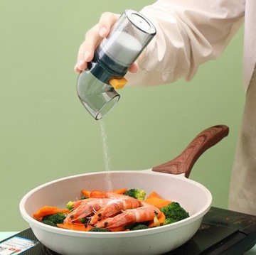 Zestaw butelek do przypraw zielony AA201