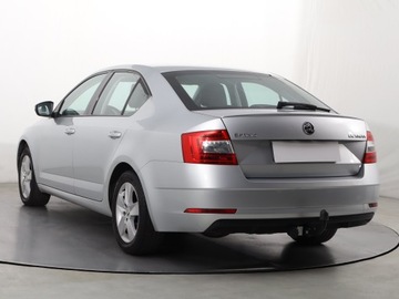 Skoda Octavia III Liftback Facelifting 1.5 TSI ACT 150KM 2019 Skoda Octavia 1.5 TSI, Salon Polska, Klima, zdjęcie 3