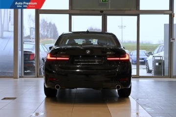 BMW Seria 3 G20-G21 Limuzyna 2.0 320d 190KM 2022 BMW Seria 3 320d xDriveFotel sportowyPodgrzewane Fotele Kierowcy i Pasazera, zdjęcie 19