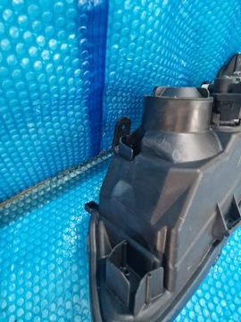 NISSAN ALMERA LAMPA PRZEDNIA PRAWA