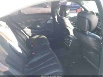 Mercedes Klasa S W222 2015 Mercedes-Benz Klasa S 550 2015 4.7 Benzyna 449KM, zdjęcie 15