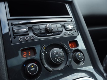 Peugeot 5008 I Minivan Facelifting 1.6 HDi 115KM 2014 Peugeot 5008 1.6 HDi, Salon Polska, Serwis ASO, zdjęcie 11