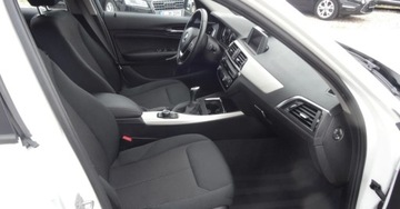 BMW Seria 1 F20-F21 Hatchback 5d Facelifting 2017 118i 136KM 2018 BMW Seria 1 1.5 136KM Super Stan Bezwypadkowy Oplacony Serwis 1.5, zdjęcie 3