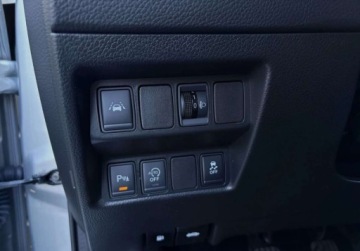 Nissan Qashqai II Crossover 1.2 DIG-T 115KM 2016 Nissan Qashqai 77.000km 115KM gwarancja bezwypadkowykamera 360 NAVI MANUAL, zdjęcie 28