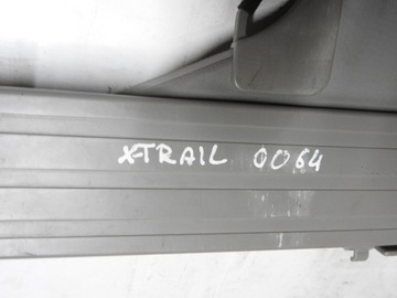 NISSAN X-TRAIL T30 ROLETA KUFRU ZADNÍ ORIG.