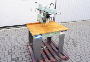 ТОРЦОВАЯ ПИЛА DEWALT ДВИГАТЕЛЬ: 2,2 кВт СТОЛЕШНЯ: 950x700 мм