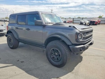 Ford Bronco VI 2024 Ford Bronco Black Diamond 2024 2.7 Benzyna 315KM, zdjęcie 4