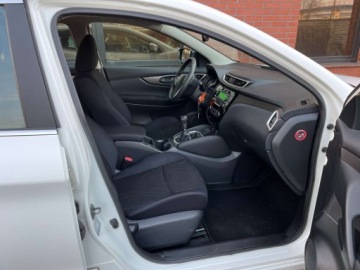 Nissan Qashqai II Crossover 1.2 DIG-T 115KM 2014 Nissan Qashqai 1.2 benzyna 115 KM 6 biegow zarej w PL zadbany zamiana, zdjęcie 24