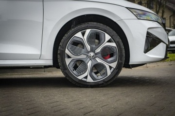 Skoda Octavia IV 2026 Škoda Octavia Skoda Octavia Combi RS 2.0 TSI 265, zdjęcie 10