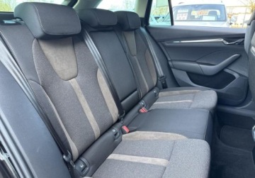 Skoda Octavia IV Scout 2.0 TDI 150KM 2022 Skoda Octavia Scout 2.0 TDI 4x4 150KM Matrix HeadUp Ambiente Kessy El.Klap, zdjęcie 13