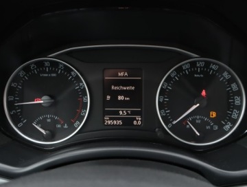 Skoda Octavia II Kombi 1.6 TDI CR DPF 105KM 2012 Skoda Octavia 1.6 TDI, Klima, Klimatronic, zdjęcie 10