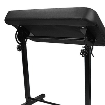 Регулируемый по углу подлокотник и компактный утолщенный стол.