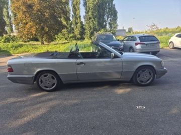 Mercedes W124 Cabrio 2.0 136KM 1997 Mercedes-Benz W124 (1984-1993) Mercedes- Benz W124 E200 2,0 Benzyna Zadban, zdjęcie 12