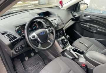 Ford Kuga II SUV 1.5 EcoBoost 150KM 2015 Ford Kuga Ford Kuga 1.5 EcoBoost 2x4 Trend 1.5 Benzyna 150KM, zdjęcie 10