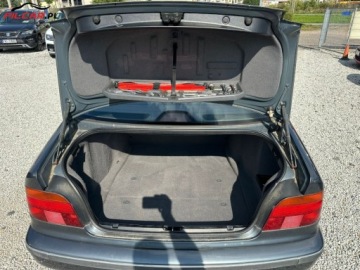 BMW Seria 5 E39 Sedan 3.0 530d 184KM 1999 BMW Seria 5 3.0 Diesel 184PS Drugi wlasciciel od nowosci Oryg. przebieg Za, zdjęcie 24