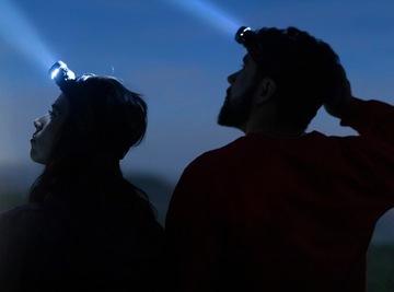 МОЩНАЯ ФАРА С СОЛНЕЧНОЙ ФАРОЙ СВЕТОДИОДНАЯ ЛАМПА С USB-ПЕРЕЗАРЯЖКОЙ