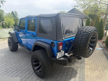 Jeep Wrangler III Unlimited Facelifting 2.8 CRD 200KM 2017 Jeep Wrangler Unlimited 2.8 CRD Automatik Rubicon 200KM 2017r Zamiana!, zdjęcie 2