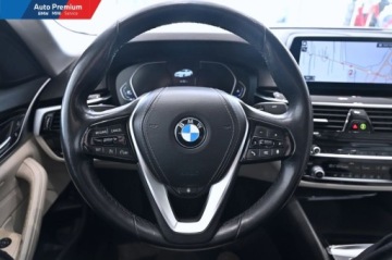 BMW Seria 5 G30-G31 Limuzyna 518d 150KM 2020 BMW Seria 5 518dFV23Adaptacyjne Reflektory LEDPrzyciemniane Szyby 2.0, zdjęcie 8