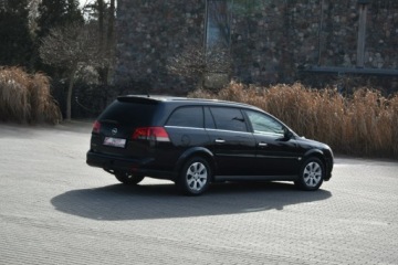 Opel Vectra C Kombi 2.8 V6 turbo ECOTEC 250KM 2008 Opel Vectra 2.8 250KM Manual 2008r. Skóra, zdjęcie 4