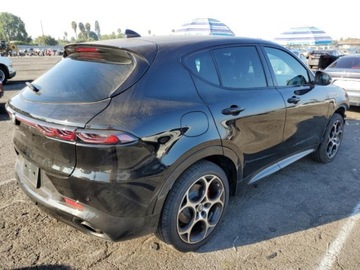 Alfa Romeo 2024 Alfa Romeo Tonale Veloce, 2024r., 4x4, 1.3L 1.3 Hybryda 285KM, zdjęcie 2