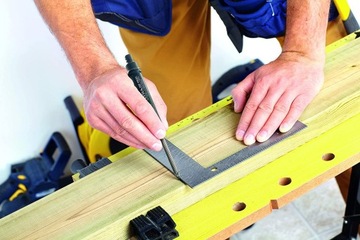 СТРОИТЕЛЬНЫЙ МАРКЕР С ЧЕРНЫМИ СТРОИТЕЛЬНЫМИ СТРУБКАМИ LYRA DRY PROFI ДЛЯ МАРКИРОВКИ