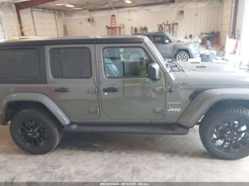 Jeep Wrangler IV 2021 Jeep Wrangler 4XE Unlimited Sahara 2021 2.0l 2.0 Hybryda 270KM, zdjęcie 6