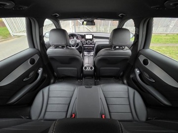 Mercedes GLC C253 SUV 2.0 250 211KM 2018 MERCEDES GLC 250 4MATIC AMG Line 2.0 benzyna 211KM Bezwypadkowy Serwis, zdjęcie 31