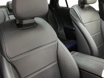 Mercedes GLC C254/X254 Coupe 2.0 200 204KM 2025 MERCEDES-BENZ GLC 200 4-Matic Avantgarde 2.0 (204KM) 2025, zdjęcie 4