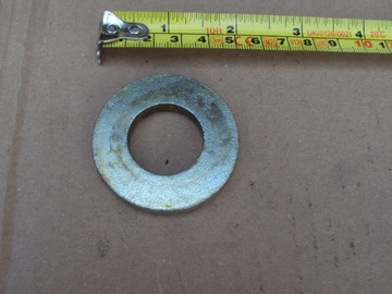 PODKŁADKA ŚRUBY CENTRALNEJ PODNOŚNIKA MTZ BELARUS