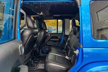 Jeep Wrangler IV 2023 Jeep Wrangler Rubicon 392 Convertible 2023 6.4 Benzyna 470KM, zdjęcie 23