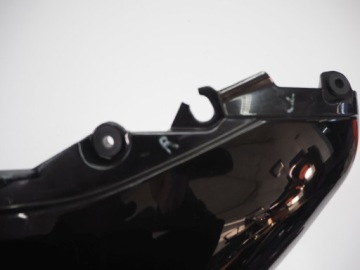 YAMAHA YZF-R3 15-18 КРЫШКА ОБТЕКАТЕЛЯ ТОПЛИВНОГО БАКА ПРАВАЯ