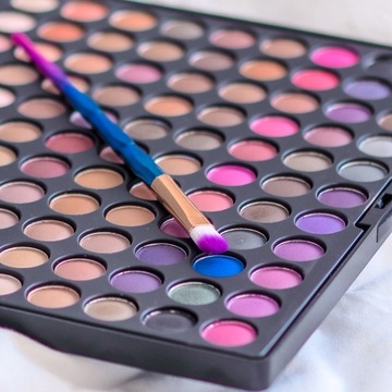 НАБОР ПРОФЕССИОНАЛЬНЫХ КИСТЕЙ ДЛЯ МАКИЯЖА 20 ШТ.