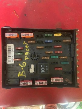 SKŘÍŇKA POJISTEK VW PASSAT B6 B7 3C0 937 125 3C0937125