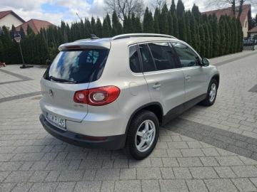 Volkswagen Tiguan I 2009 Volkswagen Tiguan 2.0 170 KM Klimatronik Napęd, zdjęcie 4