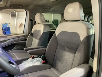 Volkswagen Multivan T7 Van L1 2.0 TDI 150KM 2025 Volkswagen Nowy Multivan BASIC FAMILY/8 osób 2.0TD, zdjęcie 10