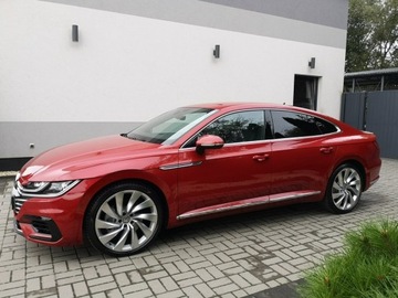 Volkswagen Arteon Fastback 2.0 TDI 240KM 2019 Volkswagen Arteon 2.0 TDI 240KM R-line Automat 7, zdjęcie 10