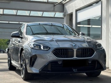 BMW Seria 1 F70 2026 BMW Seria 1 123 xDrive Sport Hatchback 2.0 (218 KM) 2026, zdjęcie 1