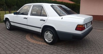 Mercedes W124 Sedan 2.0 105KM 1987 Mercedes-Benz W124 (1984-1993) Mercedes-Benz W124 (1984-1993) 2.0 Benzyna, zdjęcie 26