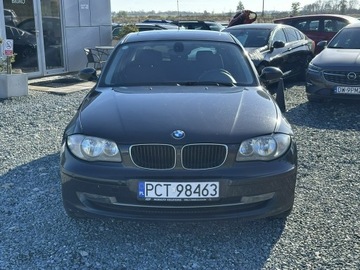BMW Seria 1 E81/E87 Hatchback 5d E87 2.0 118d 143KM 2009 BMW 118 2.0 diesel 143KM, zdjęcie 1